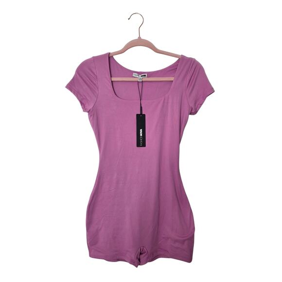 NWT FASHION NOVA Pink Romper - Picture 2 of 3